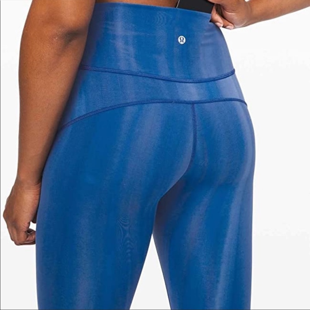 lululemon In Movement Tight 25” *Spray Dye Everlux Size 4
